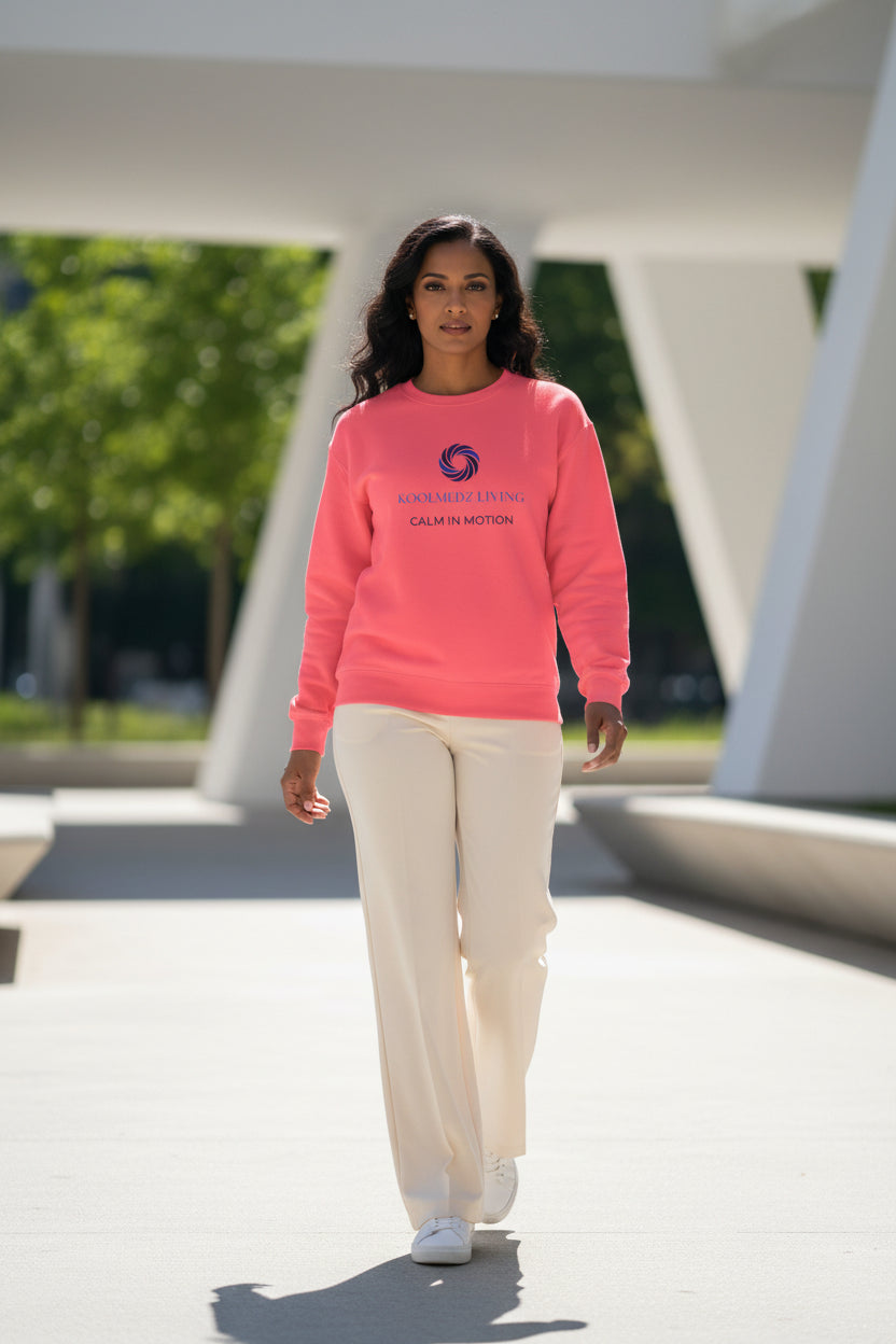 CALM IN MOTION crewneck sweatshirt, bright pink with chest logo and ribbed cuffs