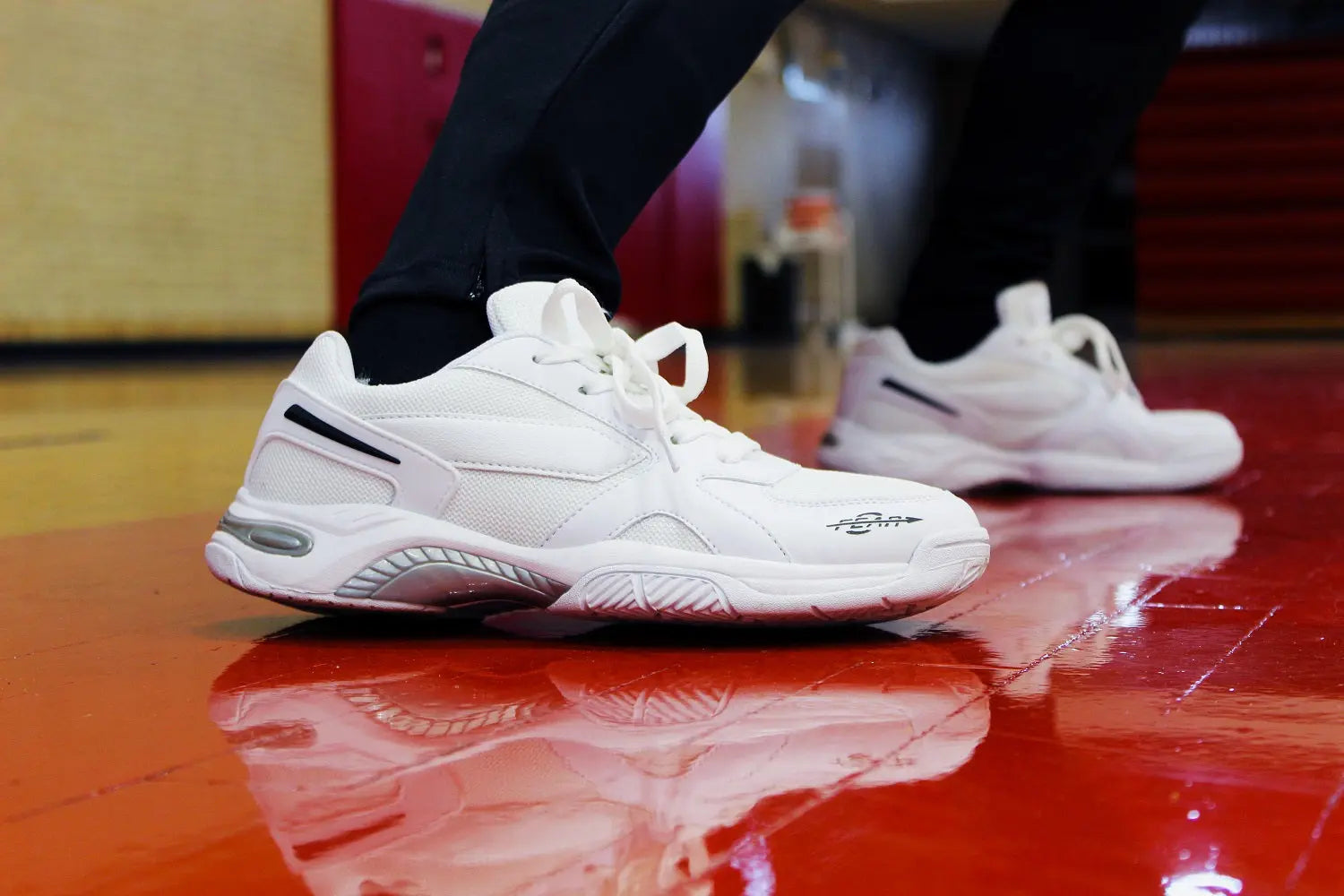 Men's structured walking sneakers in white with chunky sole and white laces