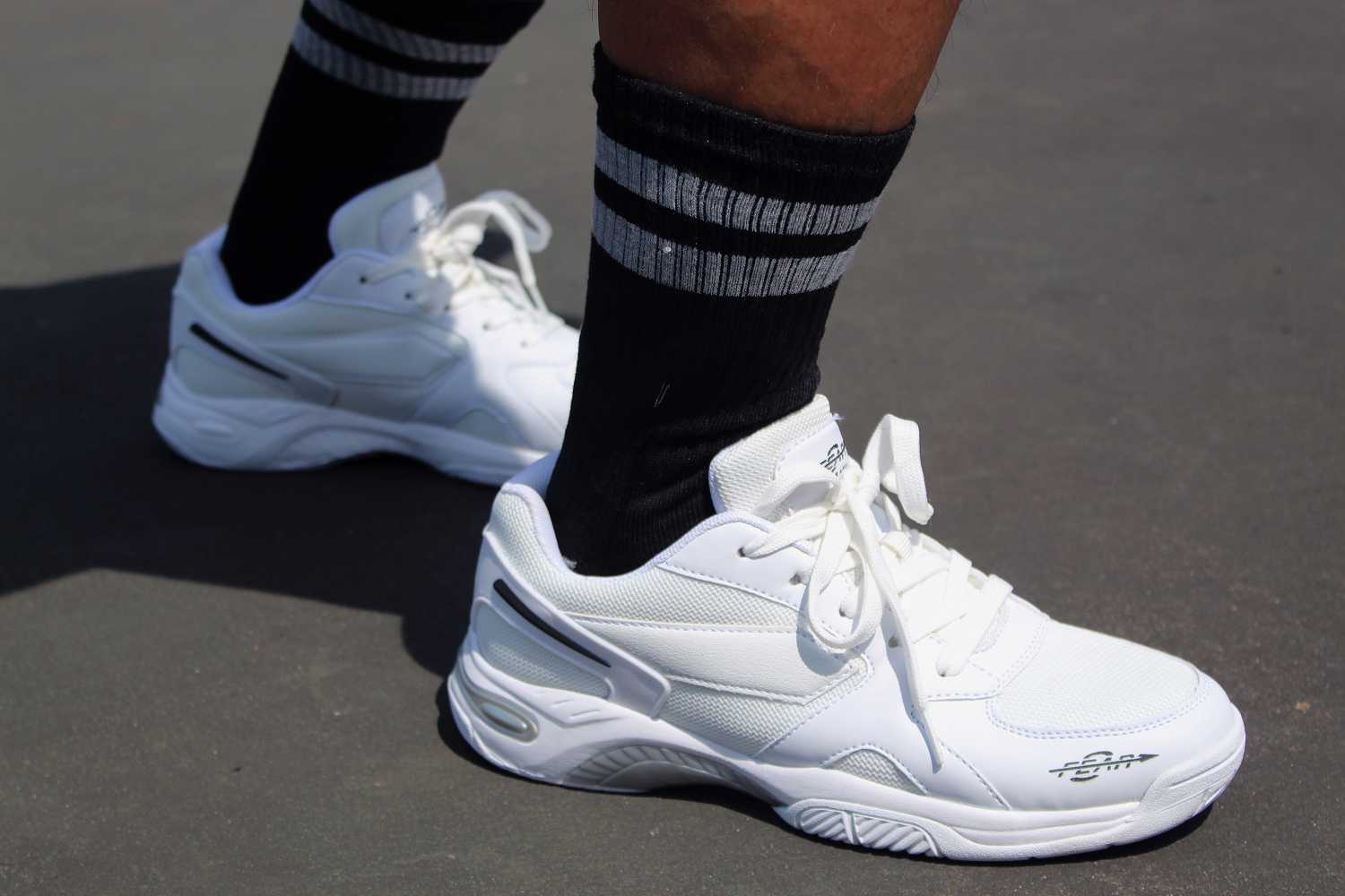 Men's structured walking sneakers, white with gray accents and lace-up closure