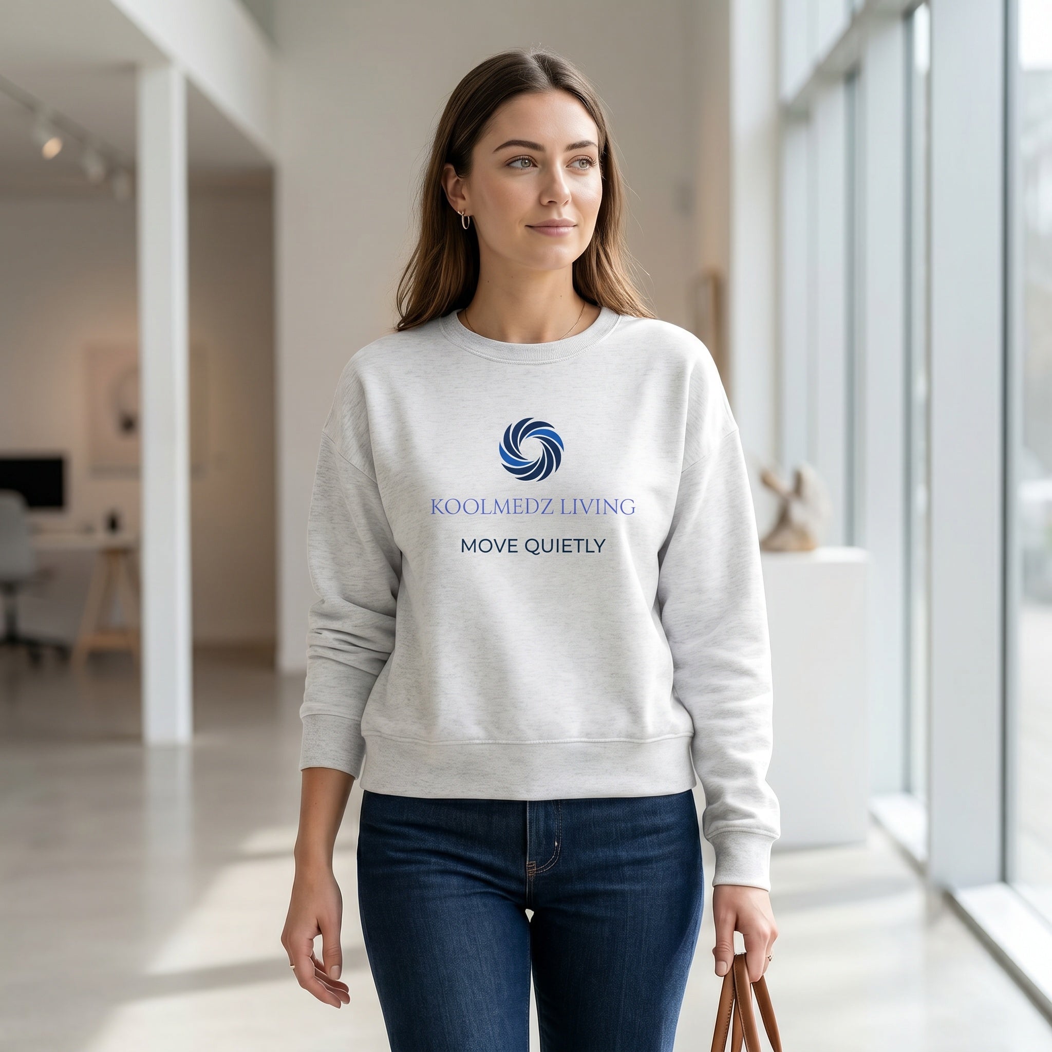 Women's organic crew neck sweatshirt, light heather gray, front logo print